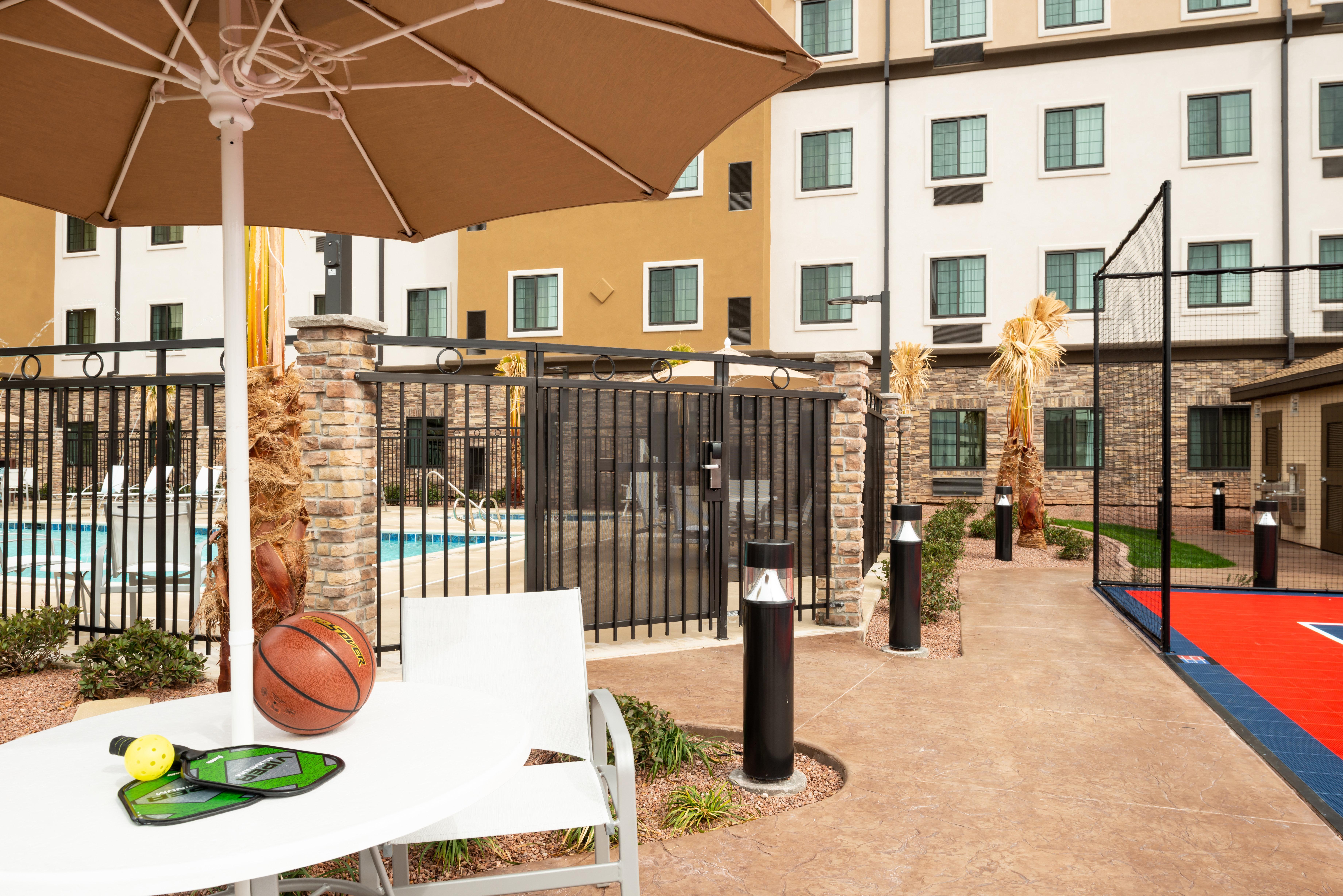 Staybridge Suites - St George By Ihg St. George Esterno foto