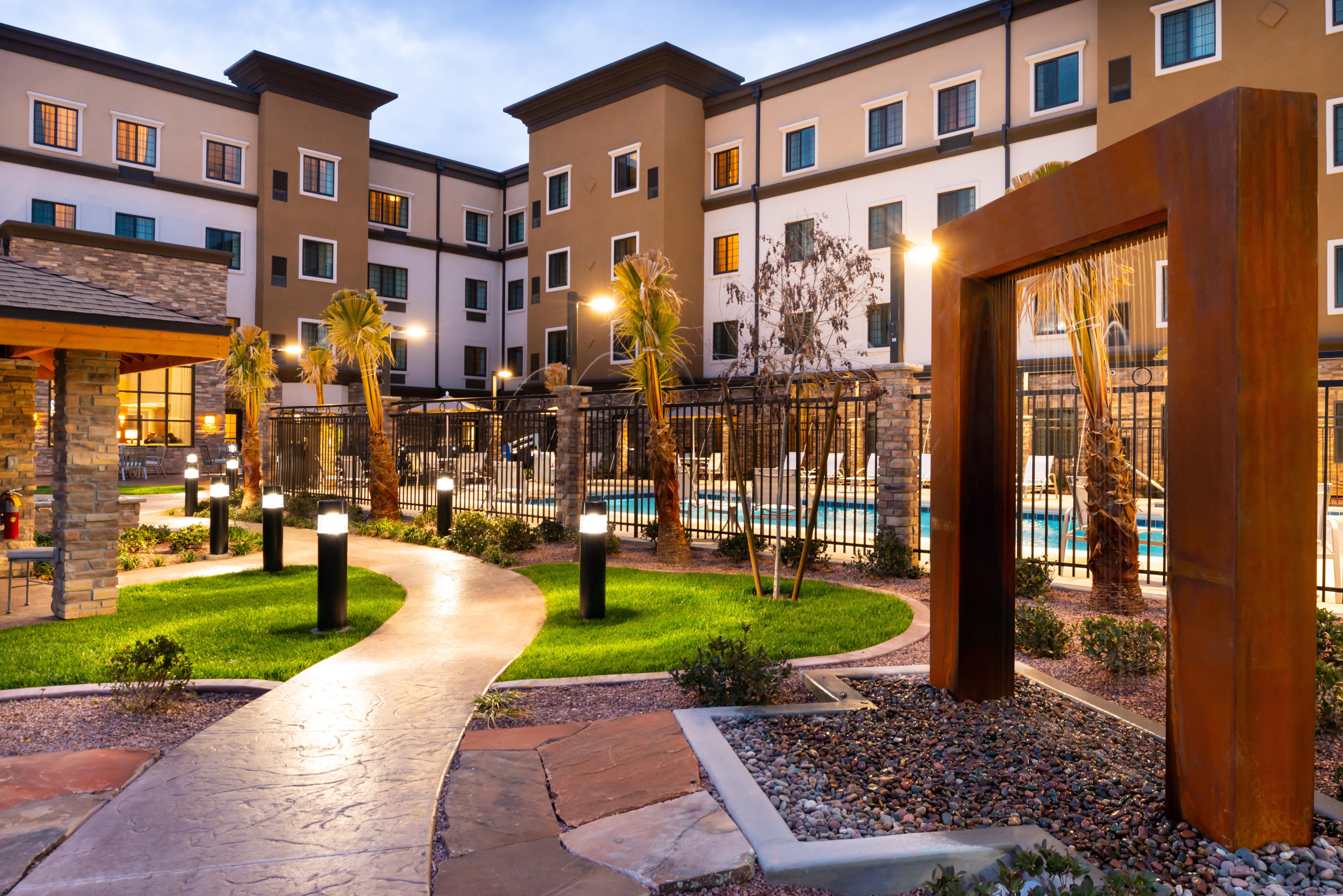 Staybridge Suites - St George By Ihg St. George Esterno foto